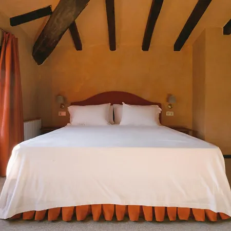 Off Grid Girona - New Opening Hotel