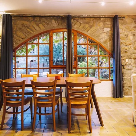 Hotel Off Grid Girona *