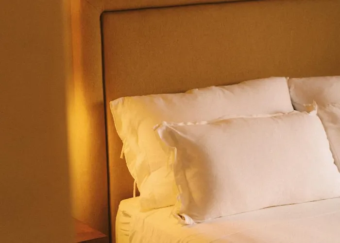 Off Grid Girona Hotel *
