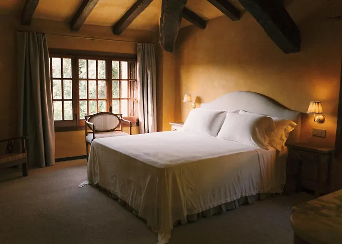 Off Grid Girona Hotel *