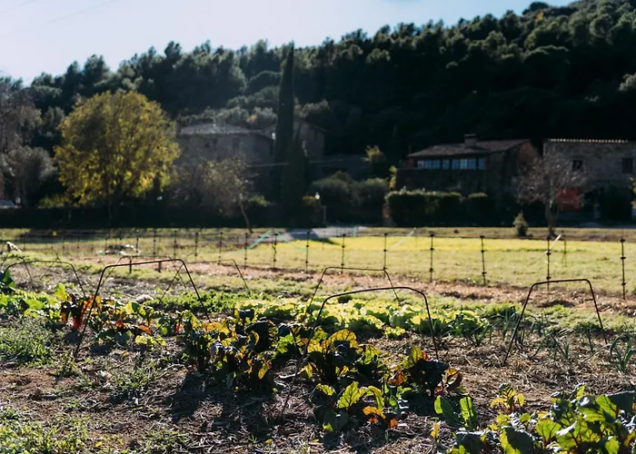 Off Grid Girona Hotel