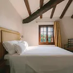 Off Grid Girona Hotel