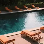 Off Grid Girona Hotel Beuda