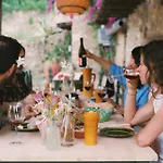 Off Grid Girona Hotel *
