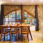 Hotel Off Grid Girona *