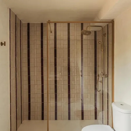 Off Grid Girona - New Opening Hotel
