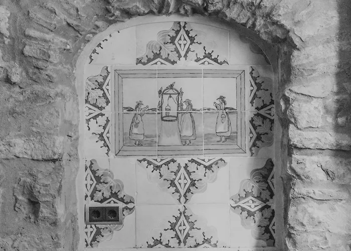 Off Grid Girona Beuda